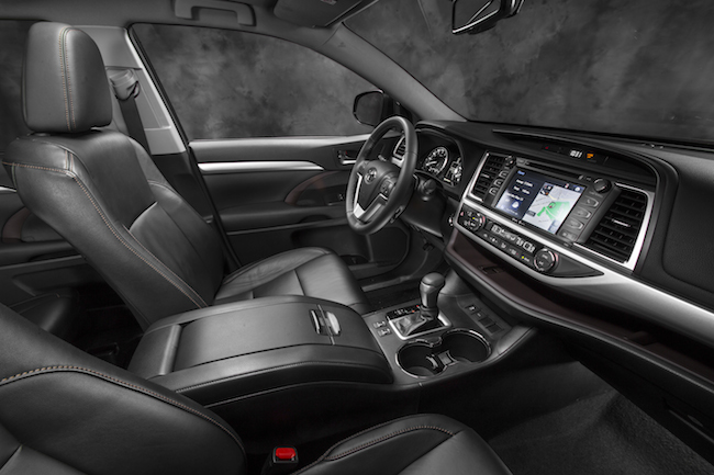 2014 Toyota Highlander F-Seat