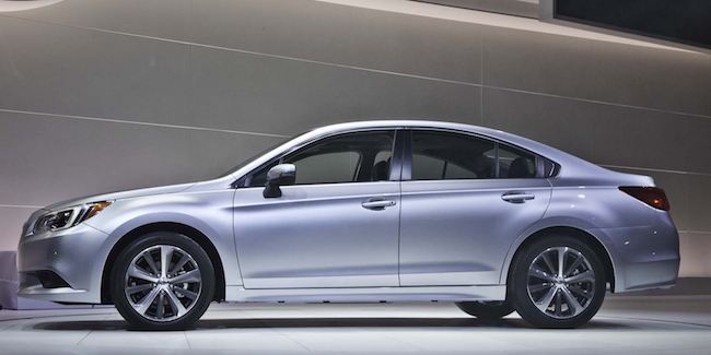 2015-Subaru-Legacy SV